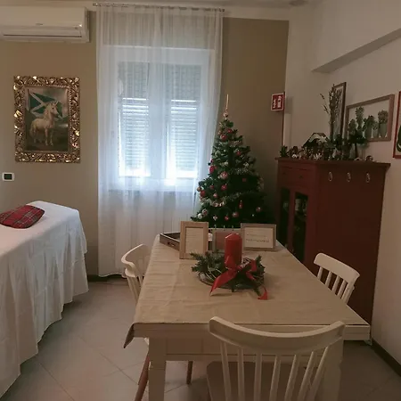 Casa L'unicorno Con Giardino Privato
