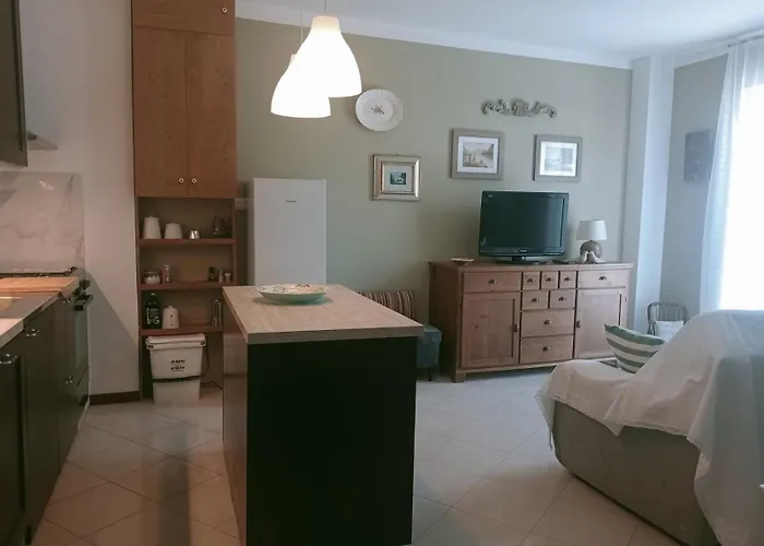 Feriehus Casa L'unicorno Con Giardino Privato *